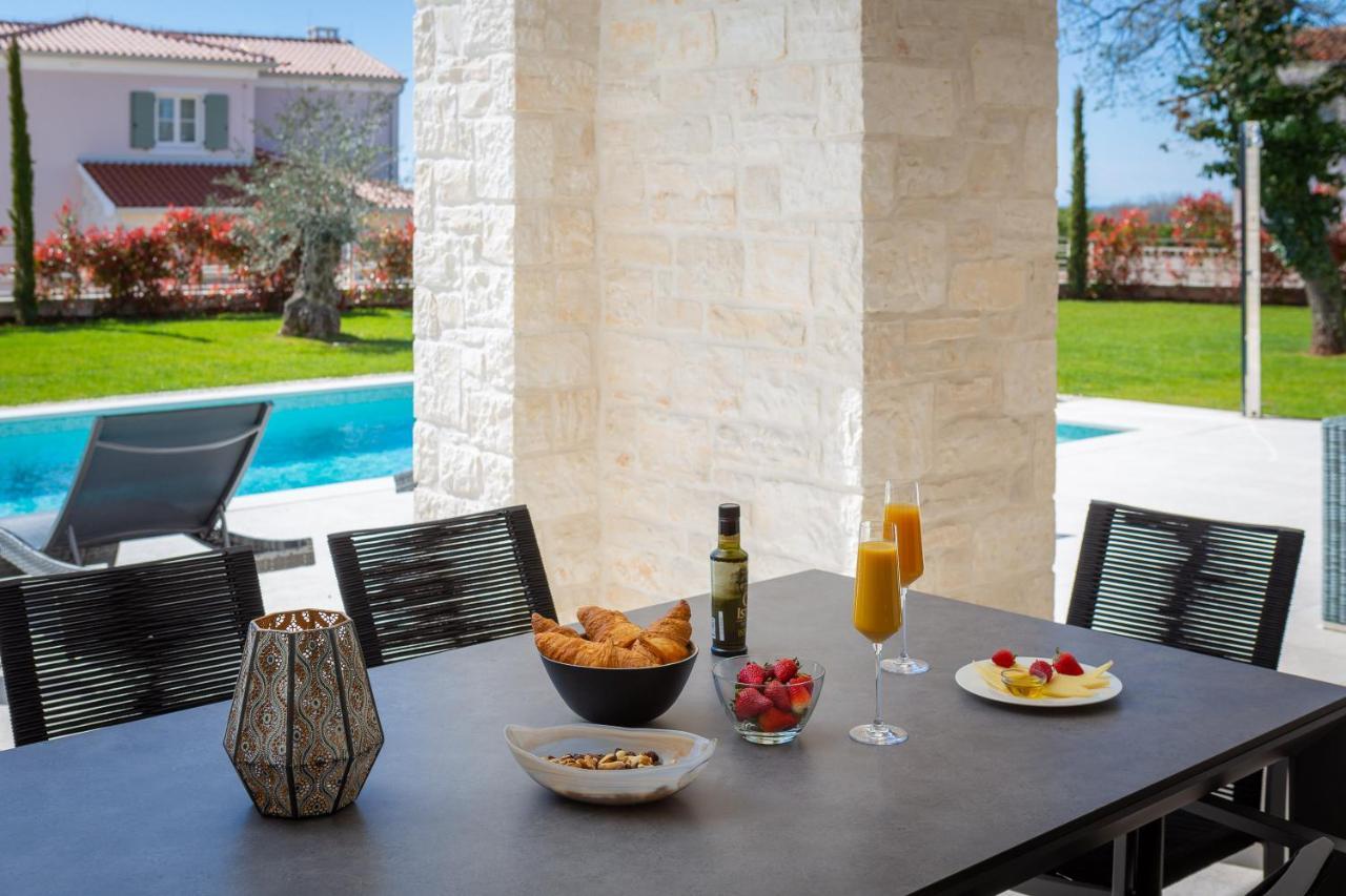 Villa Florence By Ilc-Istria Luxury Collection Brtonigla Exteriör bild
