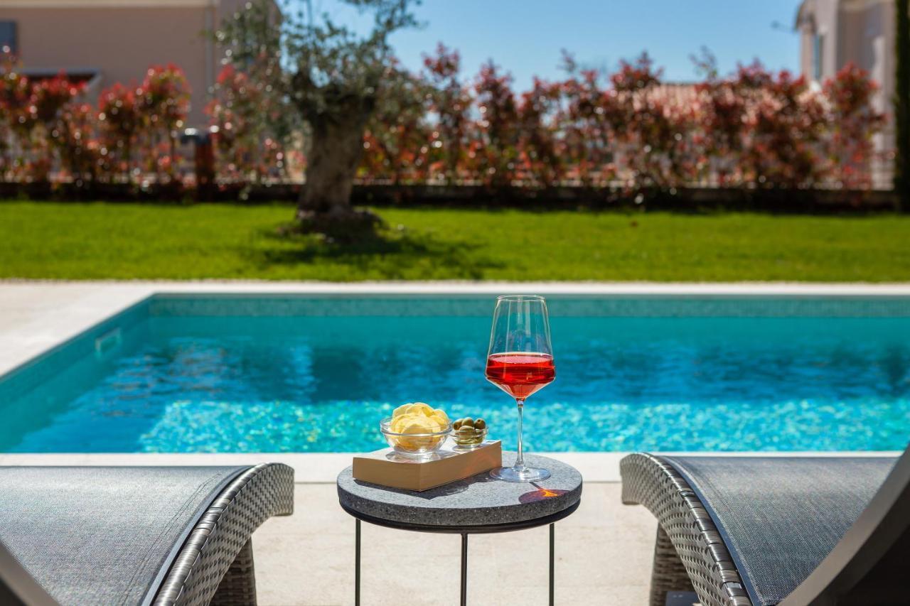 Villa Florence By Ilc-Istria Luxury Collection Brtonigla Exteriör bild