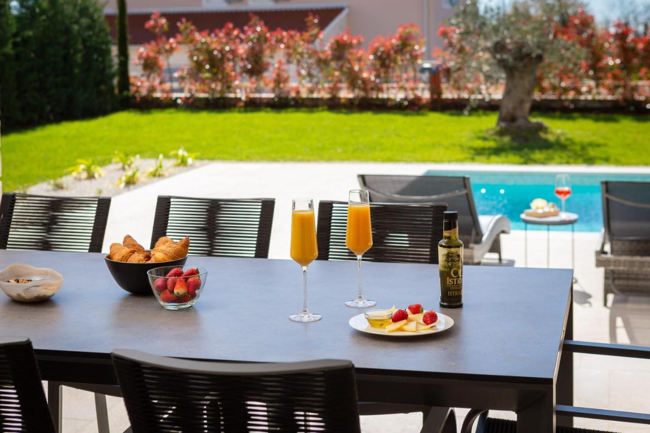 Villa Florence By Ilc-Istria Luxury Collection Brtonigla Exteriör bild